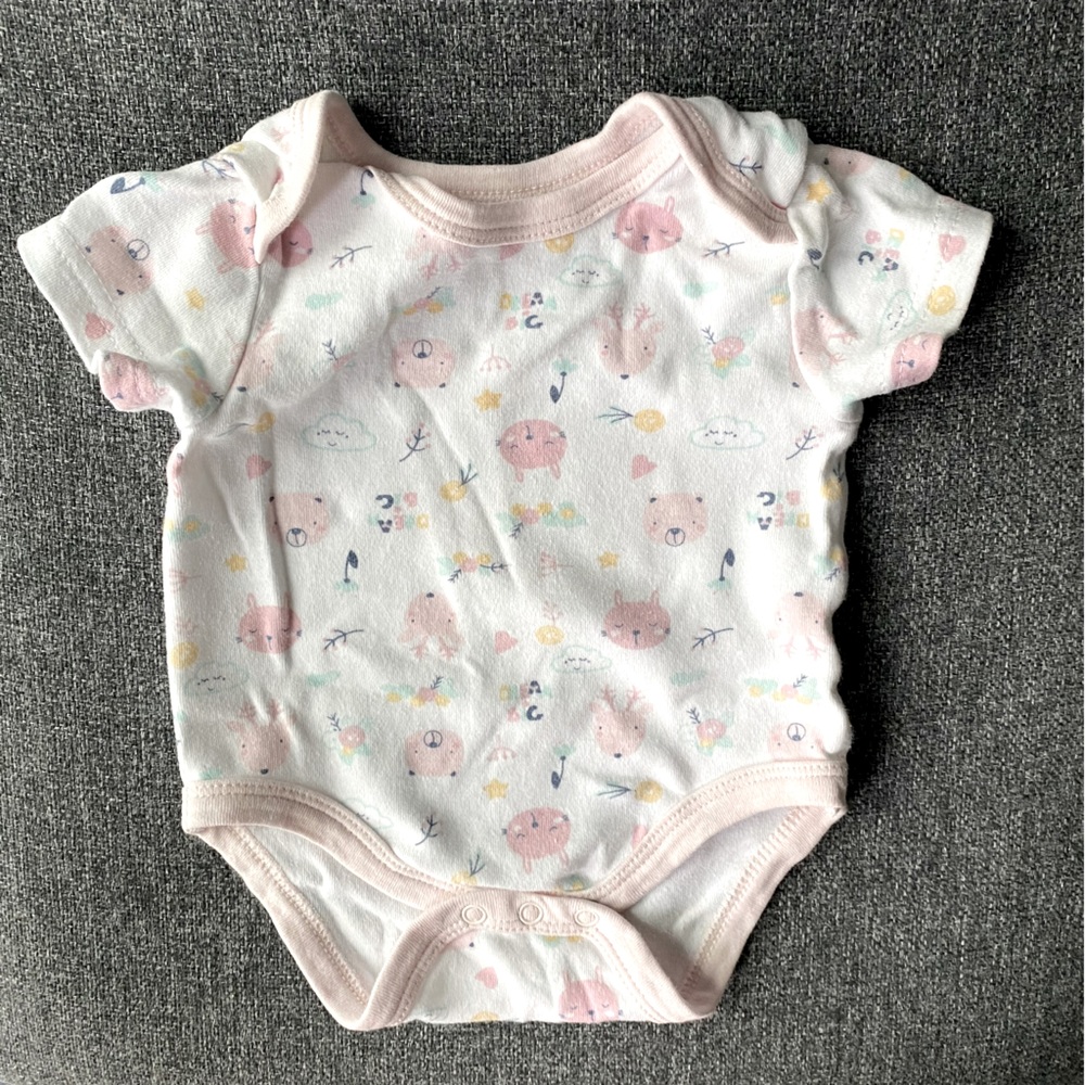 5/$10 Baby Onesie (0-3 months)